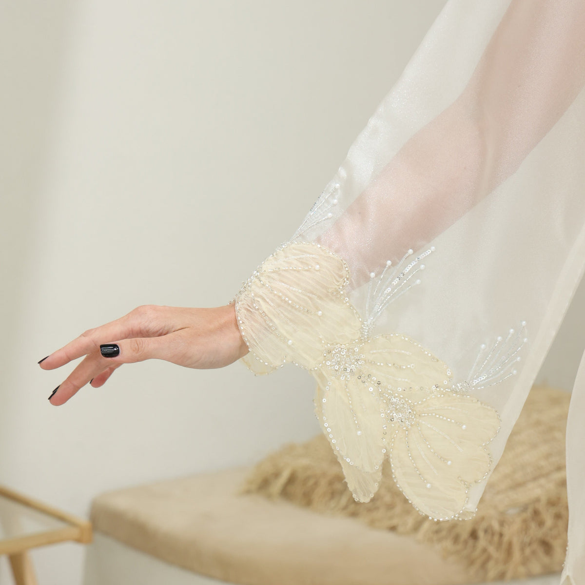 Lace Secret | off white