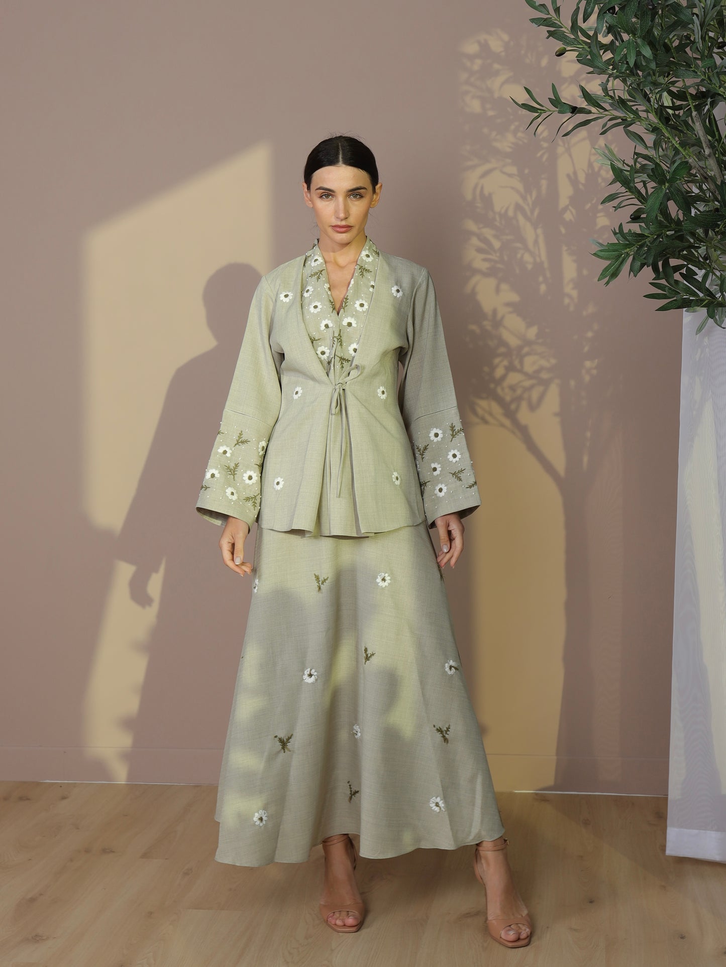 Kimono Linen Skirt Set | طقم تنورة كيمونو من اللينن