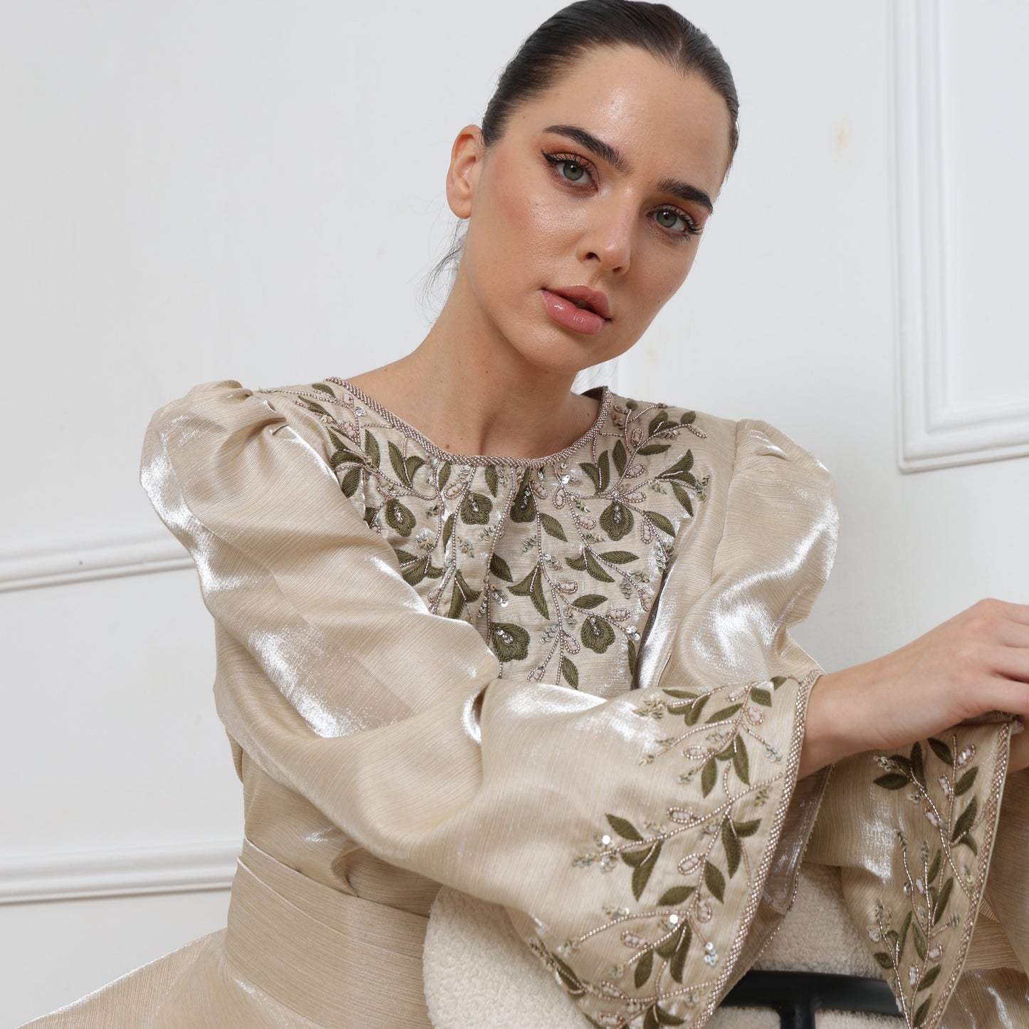 Leaves Skirt with Artistic Flair | تنورة ليفز بالطابع الفني