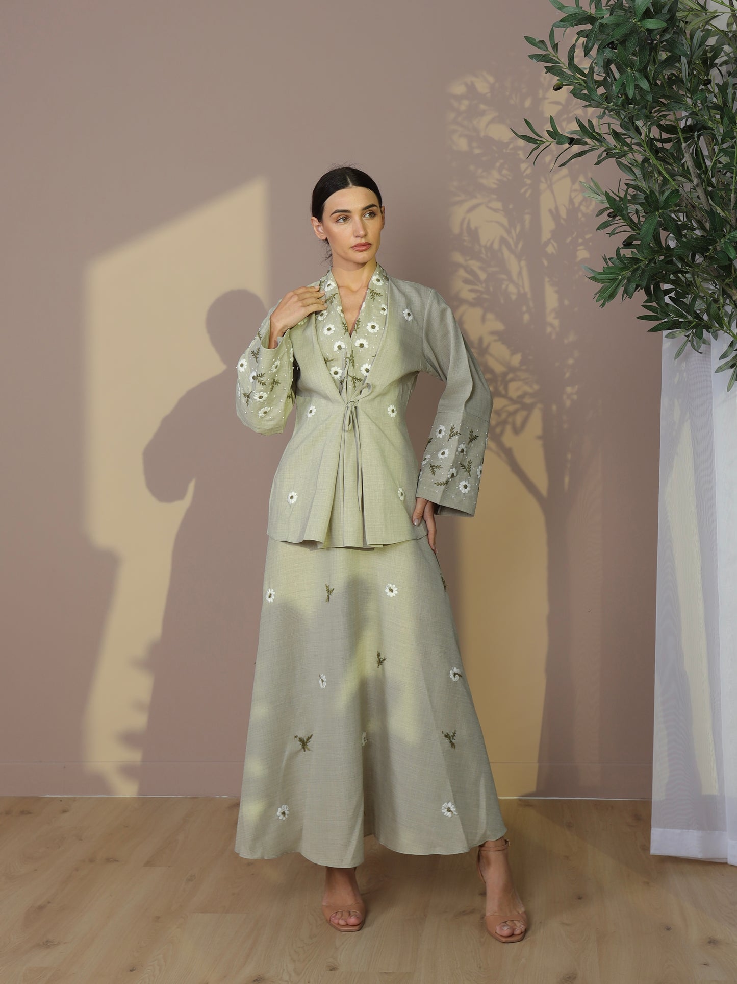 Kimono Linen Skirt Set | طقم تنورة كيمونو من اللينن