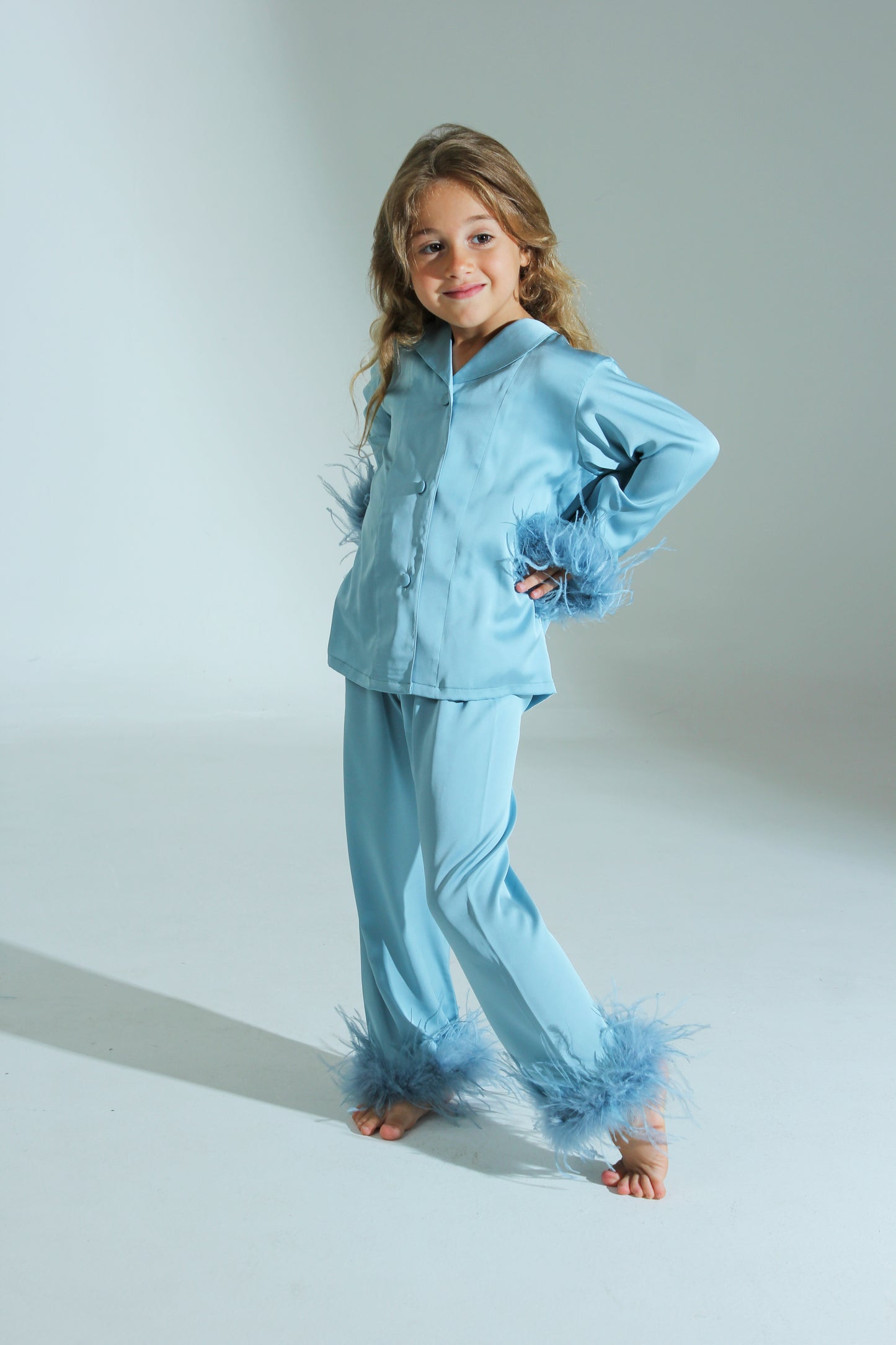 kids feather Pajama | بجامة الريش للاطفال