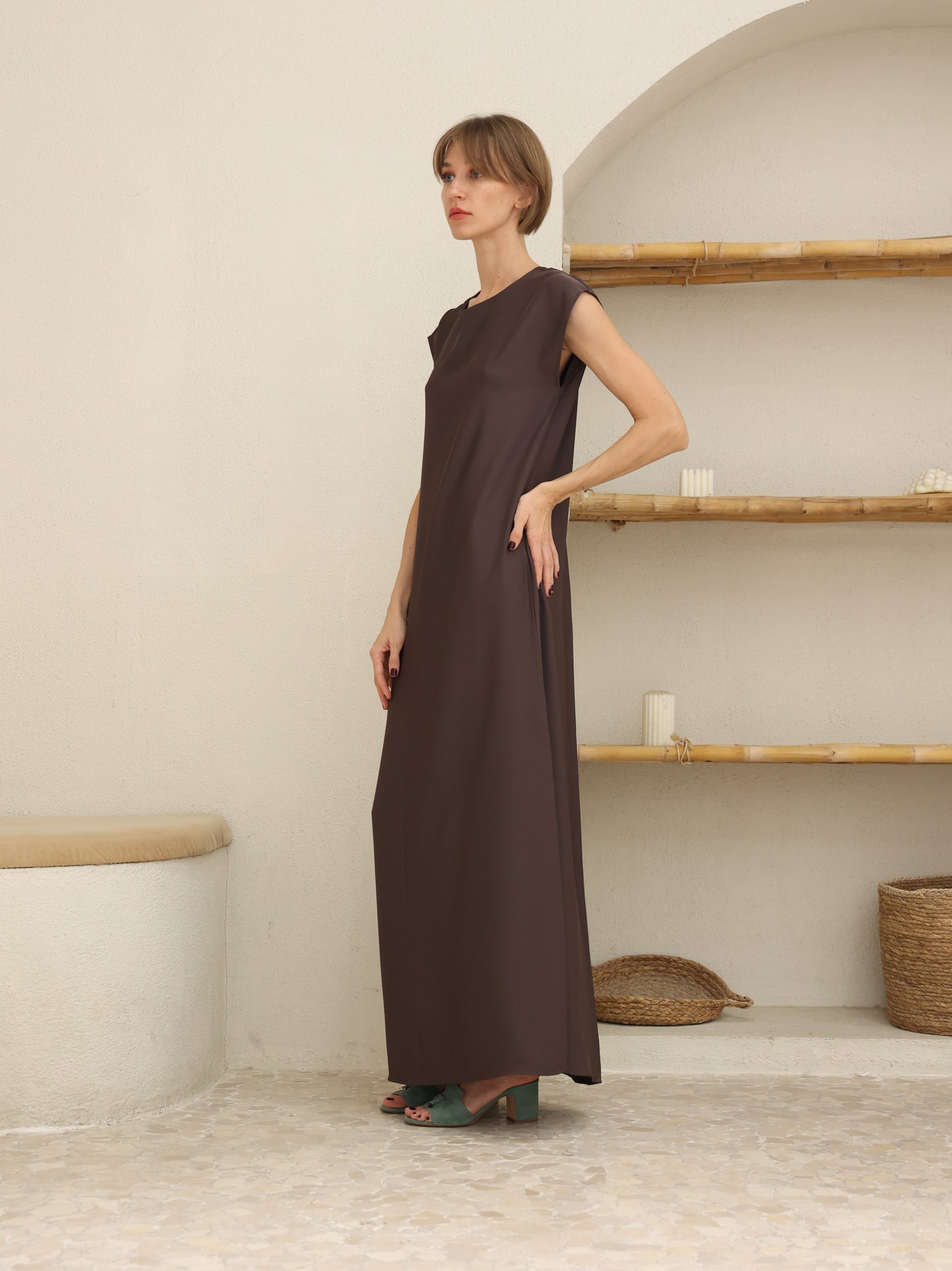 Ayla | Brown