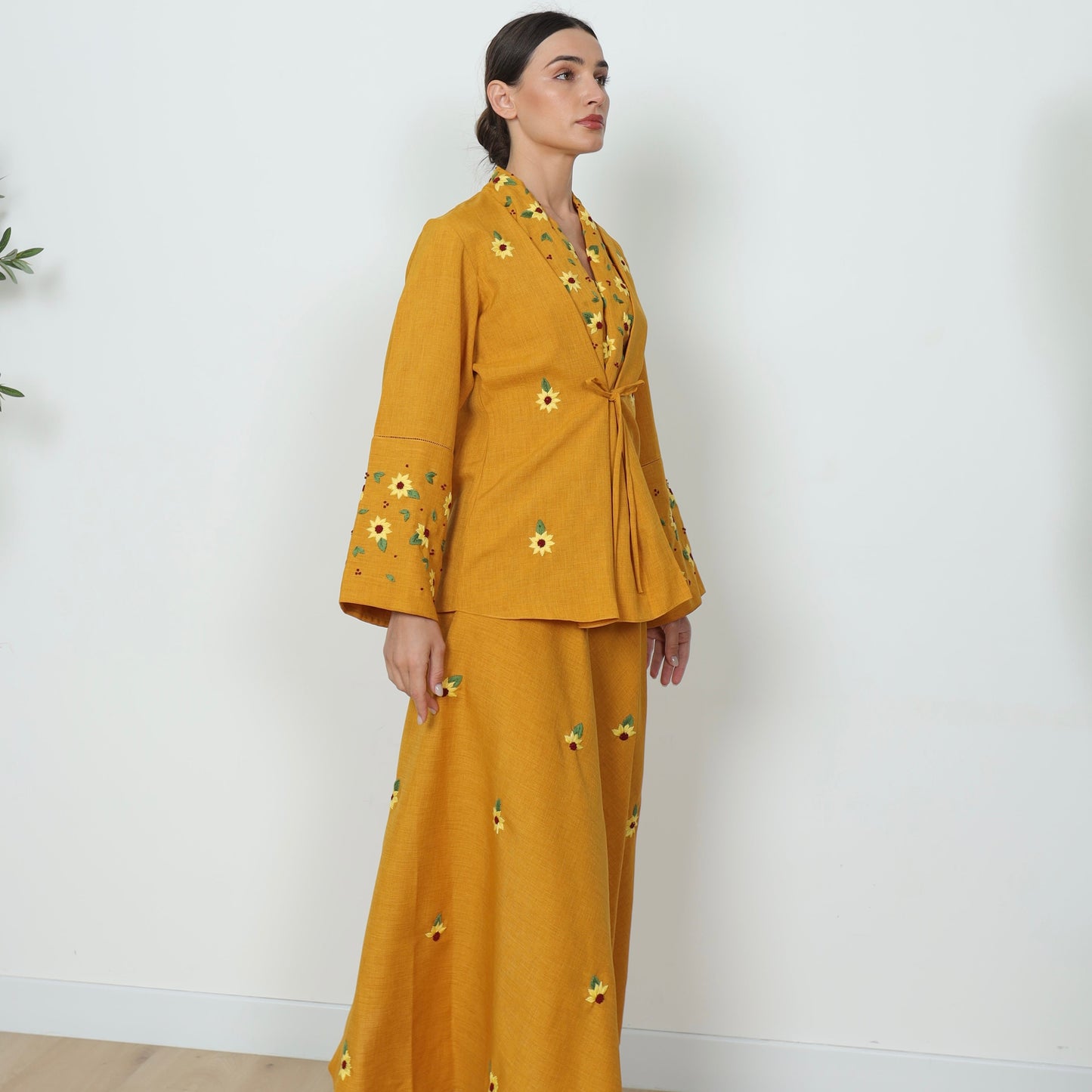 Kimono Linen Skirt Set |  طقم تنورة كيمونو من اللينن