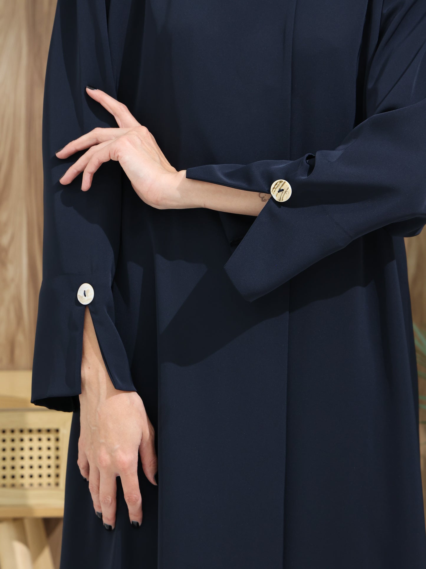 Nava Abaya | نافا