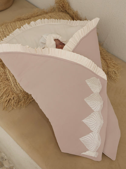Magnolia Maternity Set