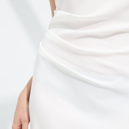 Minimal Waist Dress | فستان مخصّر ناعم